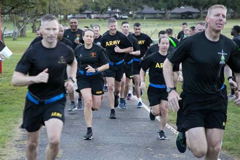 Army Officer Fitness Test 2-Mile Run