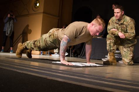 Army push-up training