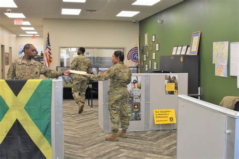 Army Recruiting Center 4