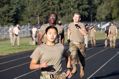 Army Reserve Officer Commissioned Officer Image 8