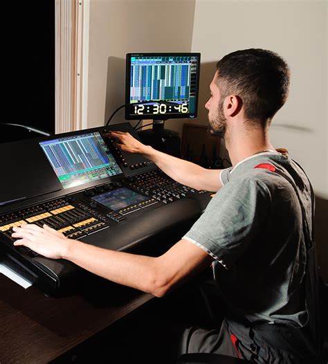 Audio Visual Technician Collaborating with a Team