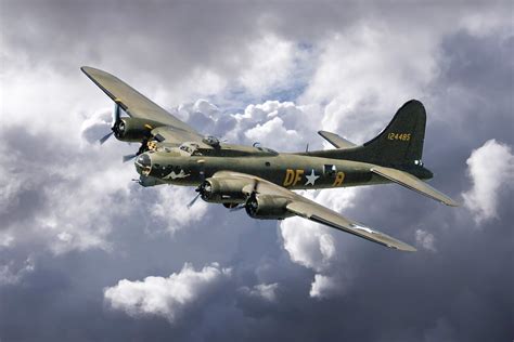 B-17 Flying Fortress in flight