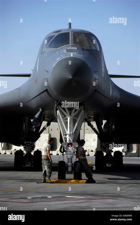 B-1B Lancer crew