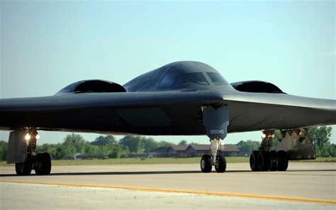 B-2 Spirit Advanced Radar Evading Technology