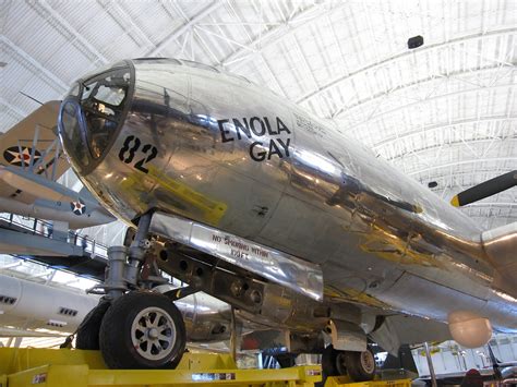 B-29 Enola Gay