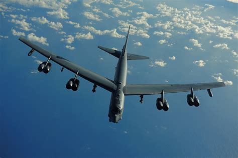 B-52 Bomber Images Gallery