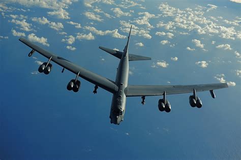 B-52 Bomber Images Photos