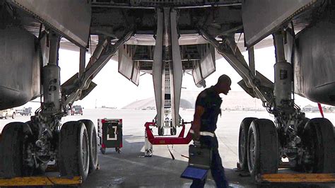 B-1 Lancer Maintenance