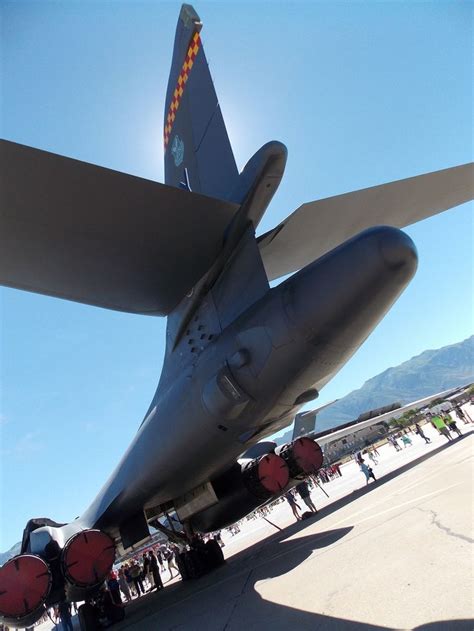 B-1B Variable Geometry Wings