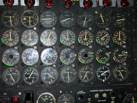 B-52 Instruments