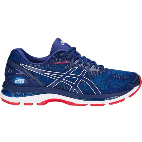 Benefits of Choosing Navy Blue Asics