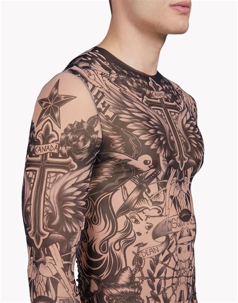 Benefits of Wearing Tattoo Long Sleeve Shirts