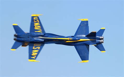 Blue Angels Knife Edge