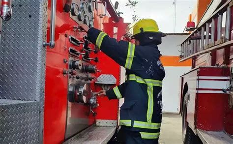 Bomberos en acción