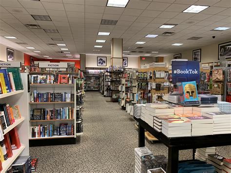 Books-A-Million Longview Store