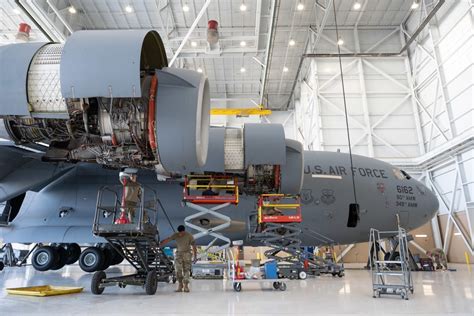 C-17 Globemaster III Maintenance