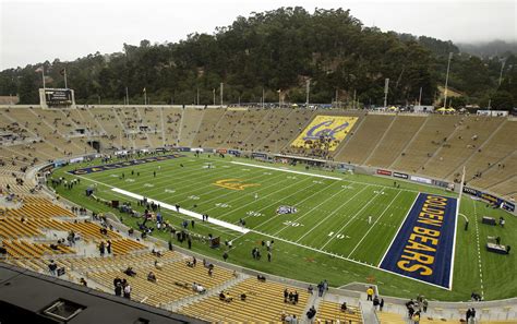 Cal Football Game Day Atmosphere