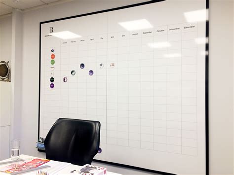 Calendar whiteboard for office use