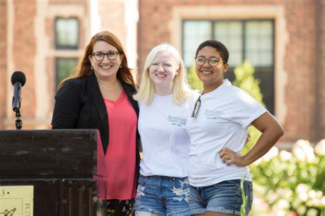 Reed College Campus Life and Community