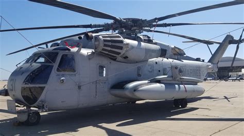 CH-53 Sea Stallion maintenance