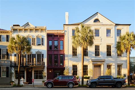 Charleston Restaurant Scene