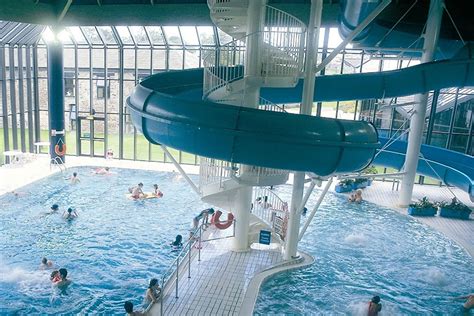 China Fleet Swimming Pool Flume and Water Slide