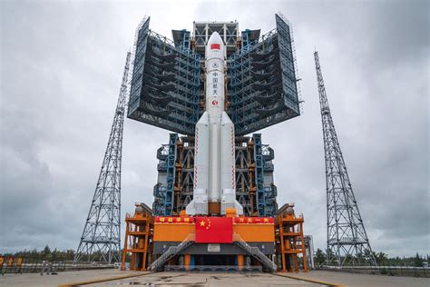 China's Long March 5 Rocket