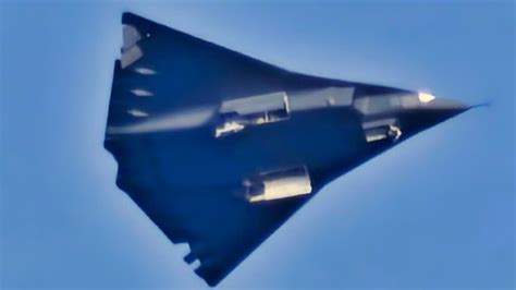 Chinese Stealth Fighter: Chengdu J-20