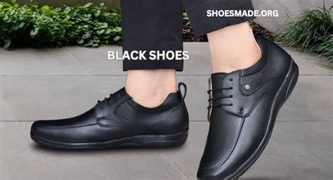 Choosing the right black shoes for a navy blue suit