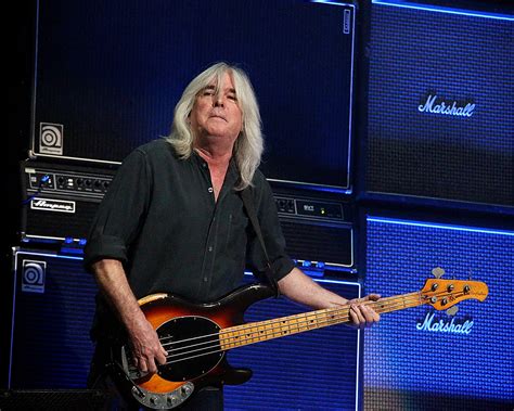 Cliff Williams Playing Bass