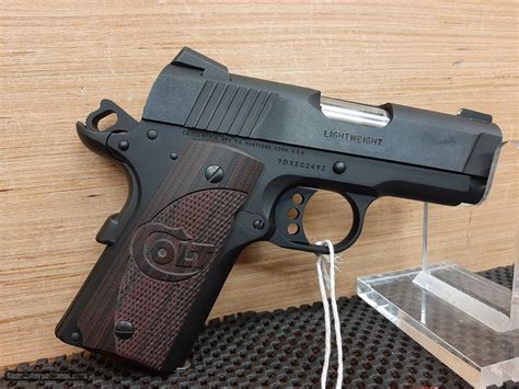 45 ACP Colt Defender Image 9