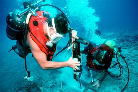 Commercial Scuba Diving Jobs