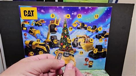 Customizing Your Caterpillar Advent Calendar Countdown