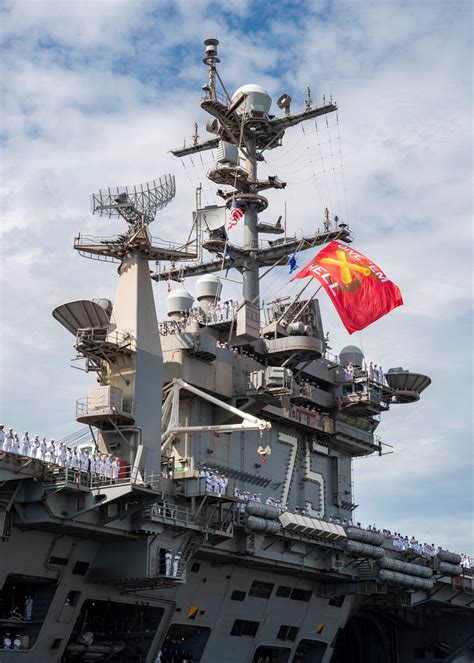 CVN 75's bridge