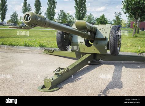 D-30 122mm Howitzer