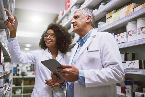 Dentists and Pharmacists in the Military