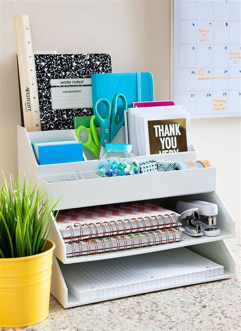 Desk calendar organization tips