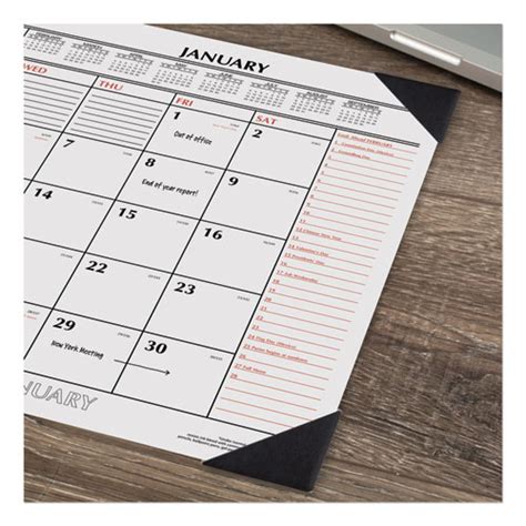 Desk calendar planning tips