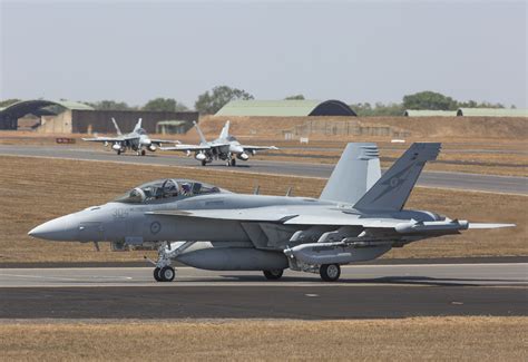 EA-18G Growler's fighter capabilities