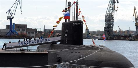 English Channel submarine sighting