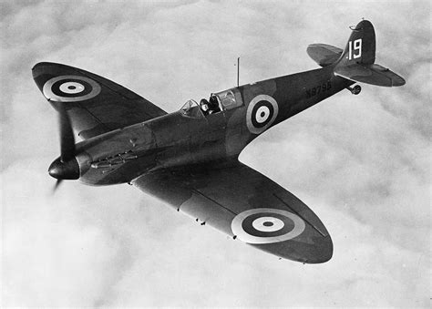 English Fighter Planes WW2