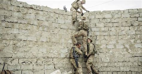 Entrenamiento básico para unirse al Ejército de EE. UU.