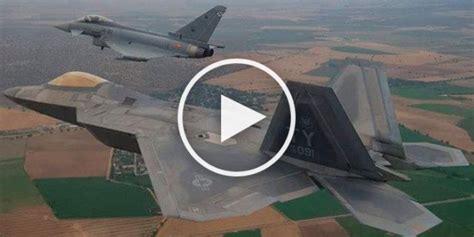 Eurofighter Typhoon and F-22 Raptor comparison