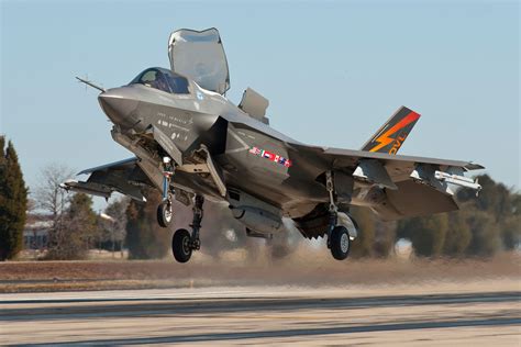 F-35B Lightning II cockpit