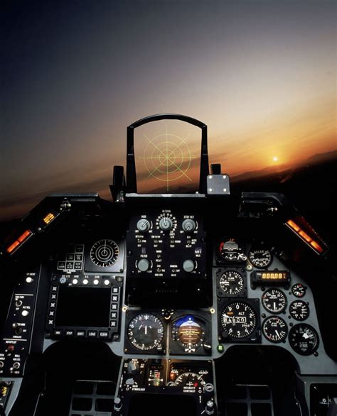 F-16 Cockpit view