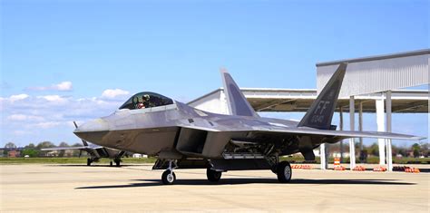 The F-22 development program faced numerous challenges