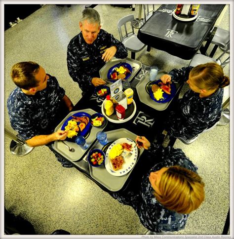 Female Marines eating healthy image 6