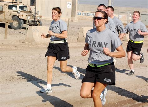 Female soldier fitness testing