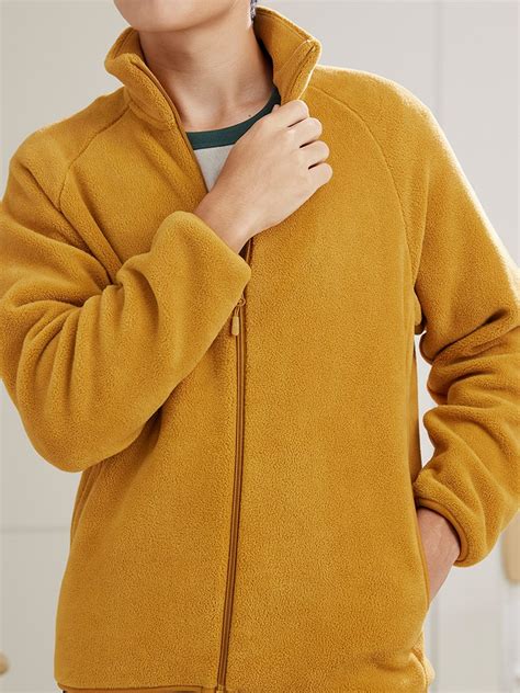 Old Navy Fleece Styles for Men