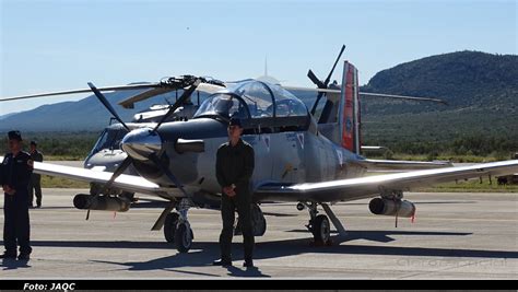 Fuerza Aérea de México en vuelo